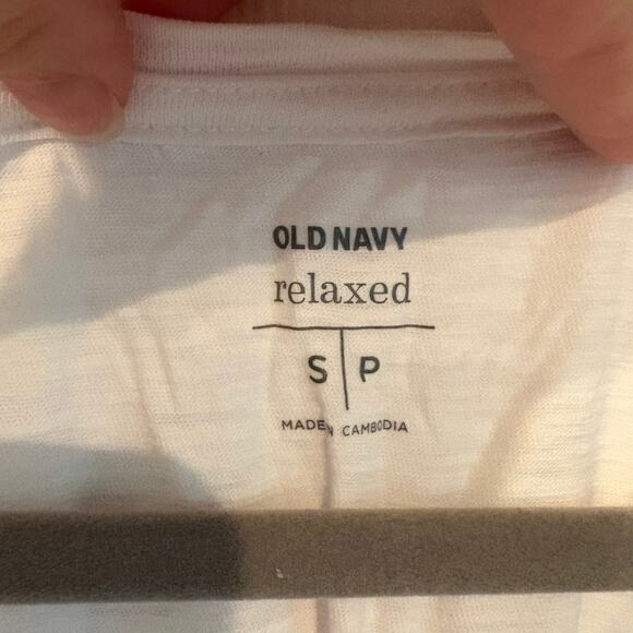 Old Navy Pineapple Relaxed Racerback Tank White Small - Picture 3 of 8